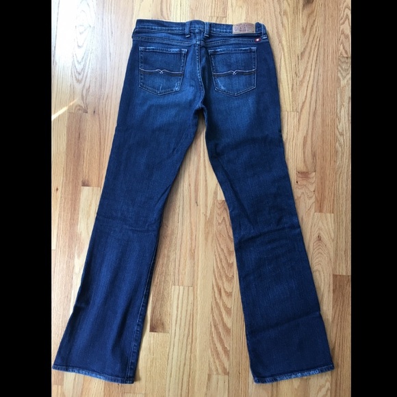 Lucky Brand Jeans with pink detail🍀 - Picture 5 of 7